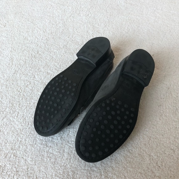 •SOLD•Tod’s suede loafers, grey color, super cute - Picture 3 of 3